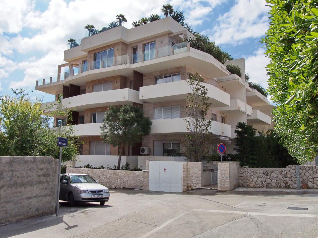 Orsan Apartment